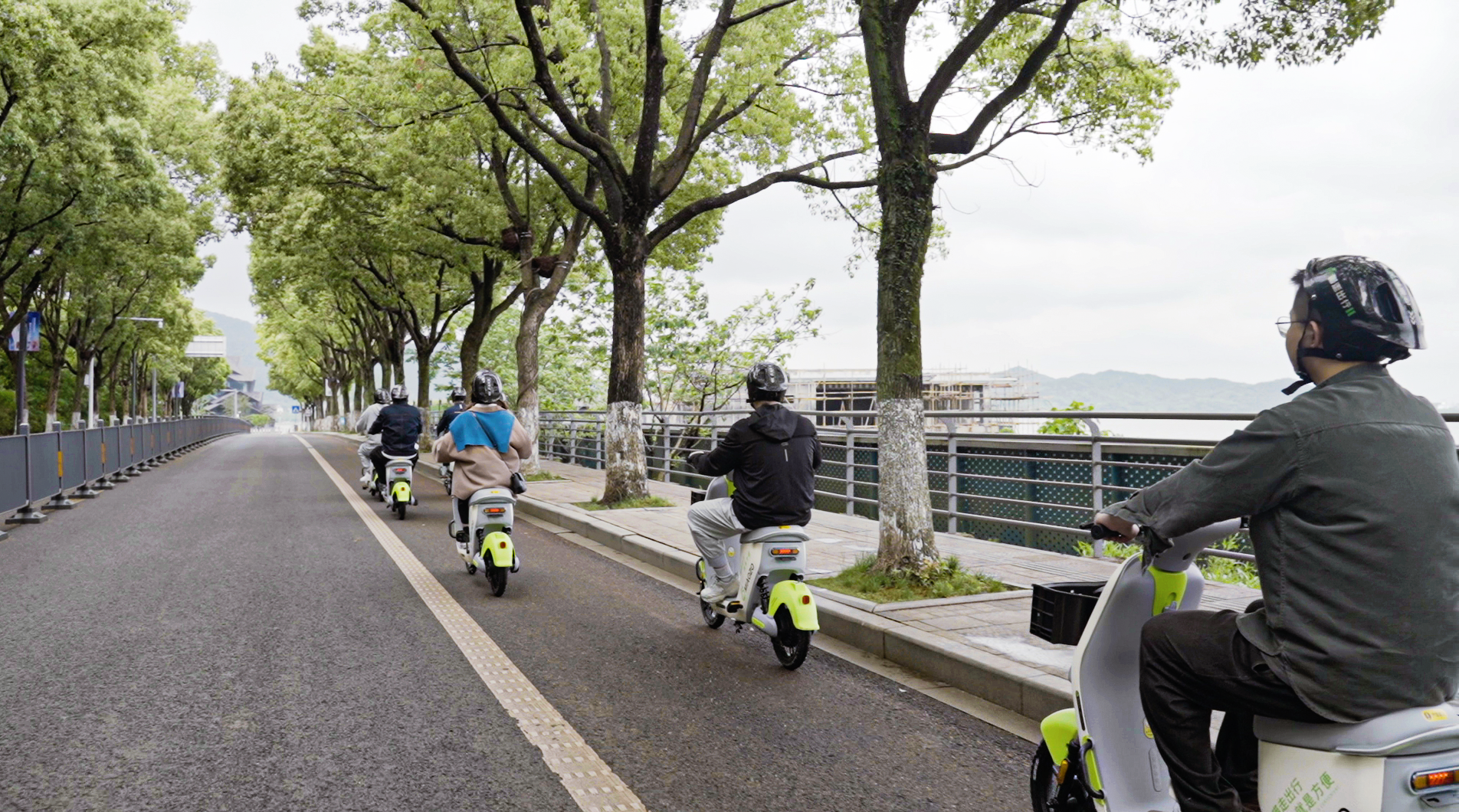 共享電動車減少城市交通壓力 共享電動車減少城市交通壓力